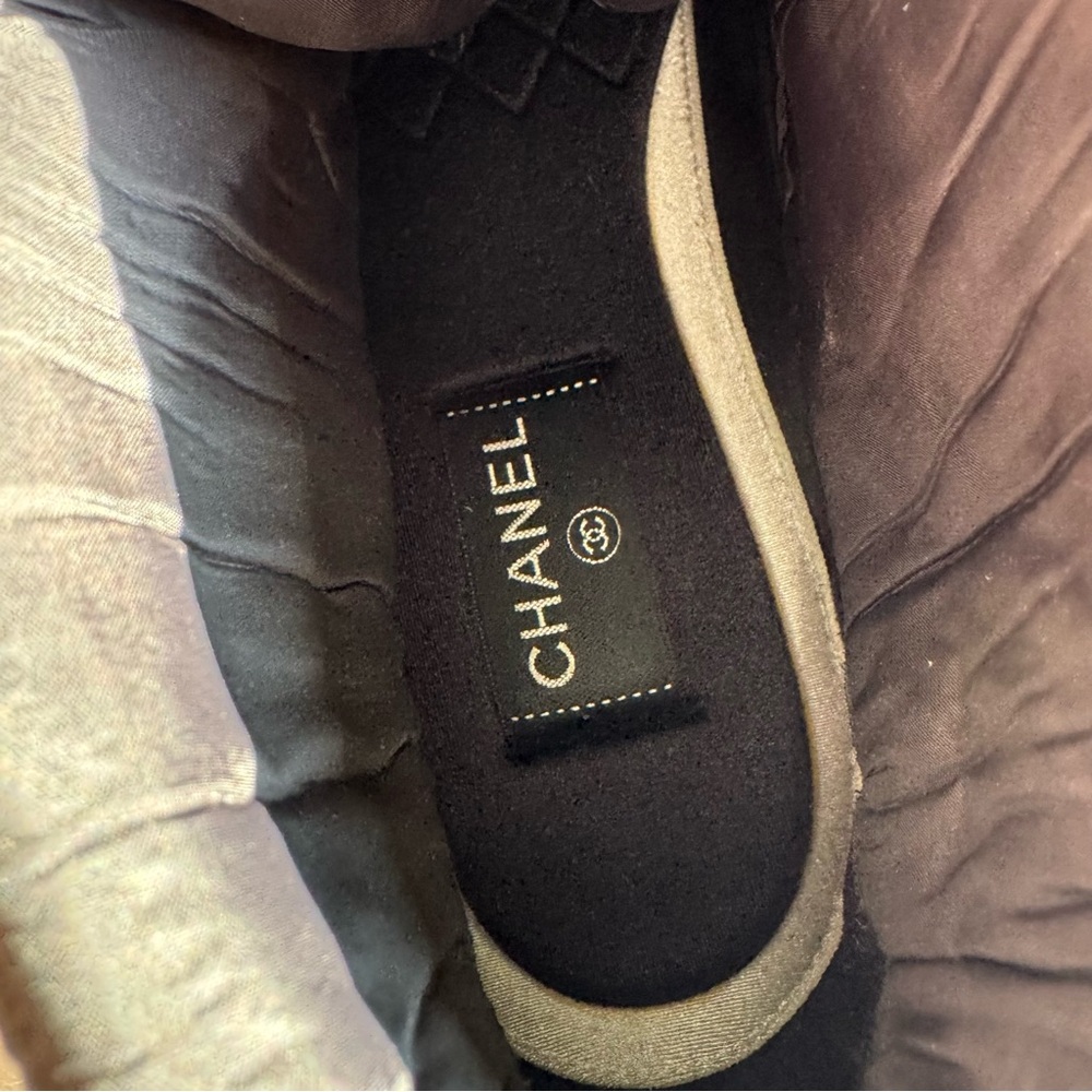 Chanel Logo Hiking Nylon/Suede High Top Sneaker in Black 43 - Picture 5 of 6